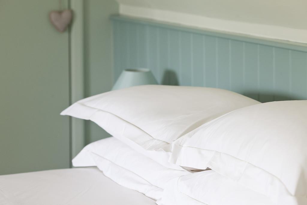 The Apartments @ Quidhampton Mill Salisbury Room photo