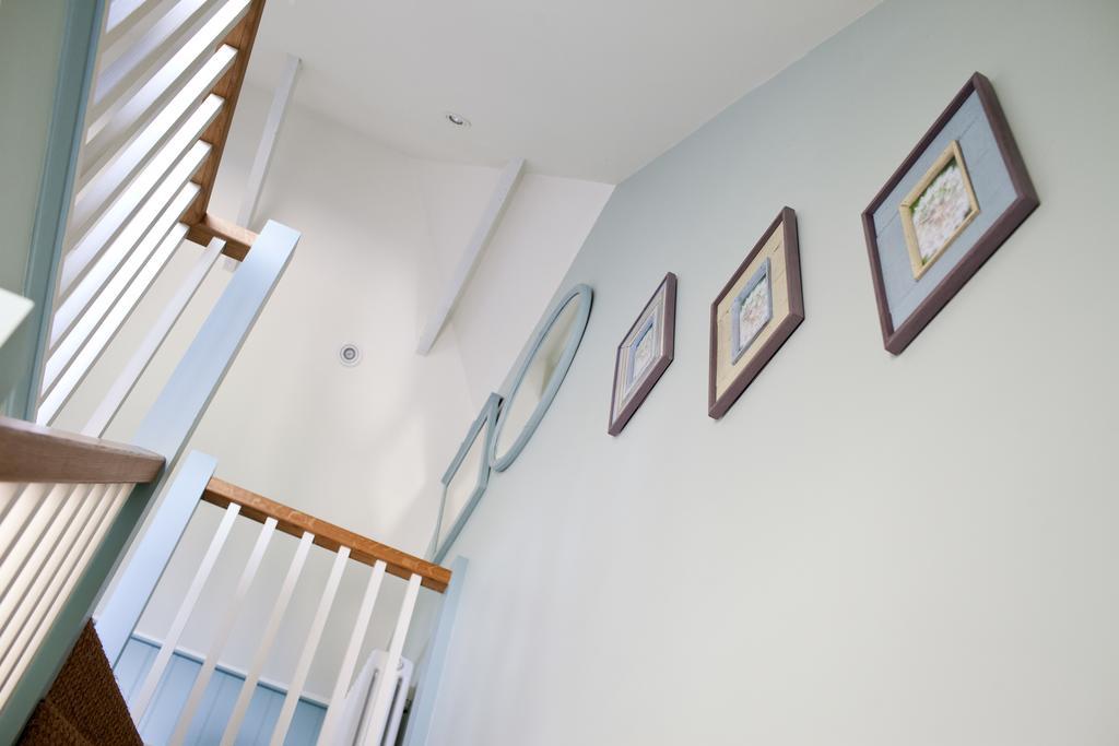 The Apartments @ Quidhampton Mill Salisbury Room photo